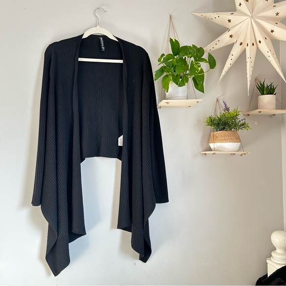 🩷ATHLETA BLACK SOLSTICE CARDIGAN WRAP WOOL BLEND SIZE SMALL WINTER TRENDING - Picture 9 of 9